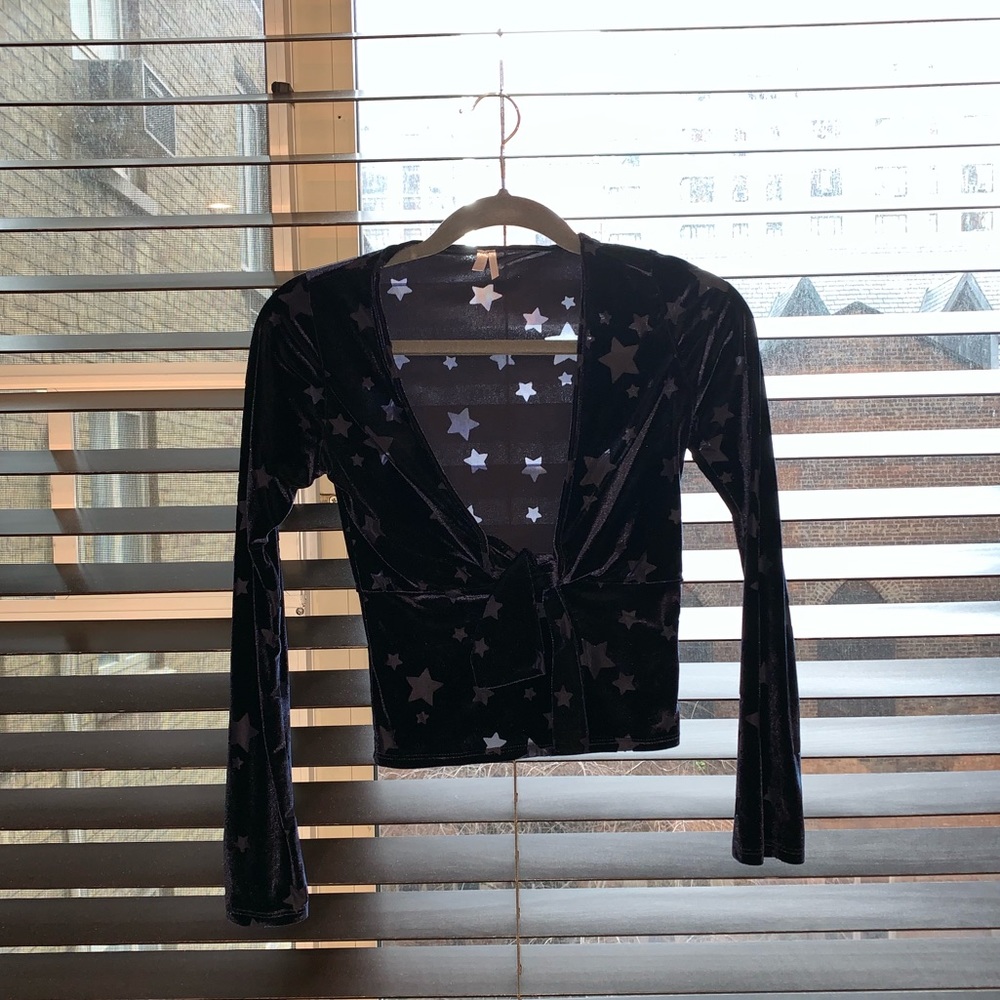 Blue velvet star crop top